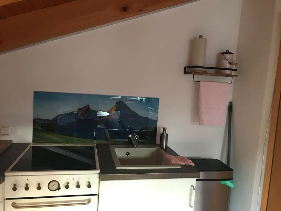 Ferienwohnung Seinerzeit - Kuschelige Dachwohnung Schonau am Konigssee Bagian luar foto