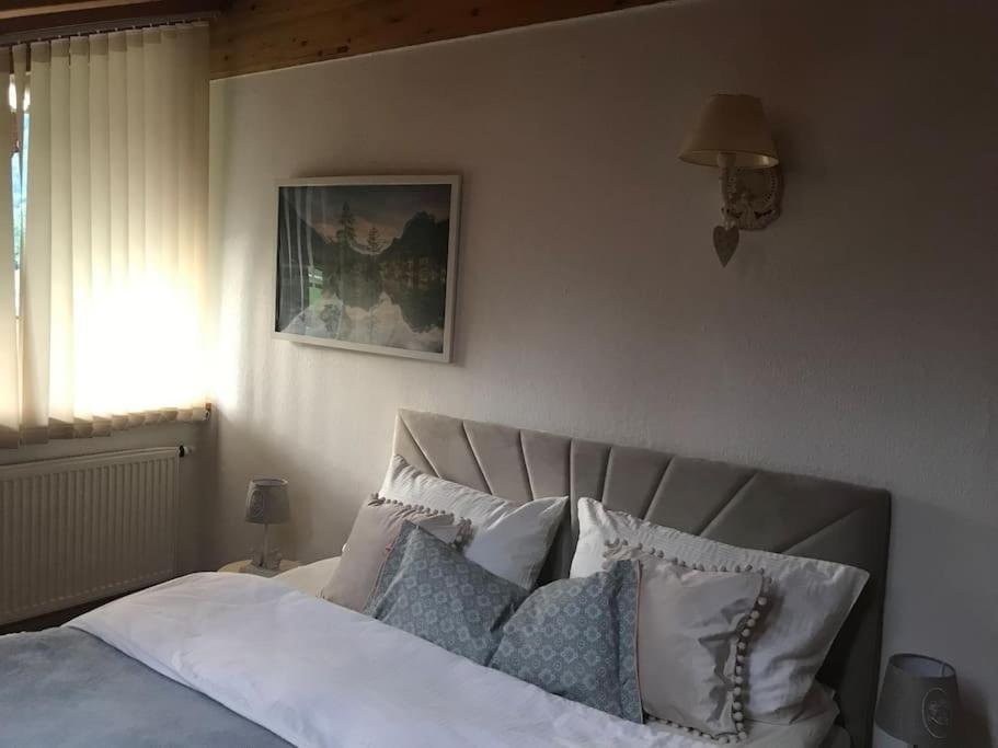 Ferienwohnung Seinerzeit - Kuschelige Dachwohnung Schonau am Konigssee Bagian luar foto